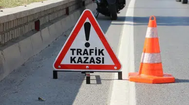 Bursa'da motosiklet trafik levhasına çarptı : Sürücü ağır yaralandı