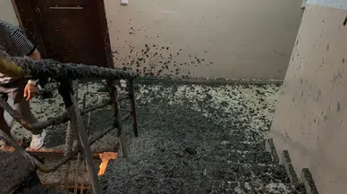 Arnavutköy'de inşaatta beton dökülürken yan binanın duvarı patladı : Beton içeri doldu