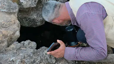 Hatay'da oğlak otlatırken kaybolan kadın volkanik arazideki yarıkta bulundu
