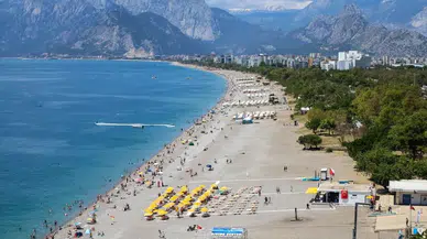 Türkiye kıyılarındaki işgallere tepki büyüyor