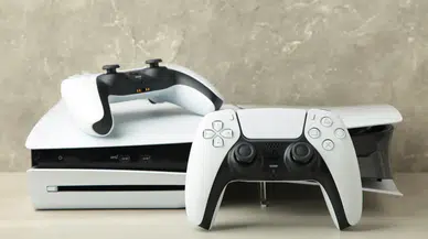 Sony kararı açıkladı : 2028 yılı itibarıyla PlayStation oyunlarında disk dönemi bitiyor