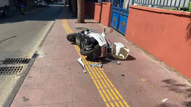 Aydın Efeler’de motosiklet ile otomobil çarpıştı : 1 kişi yaralandı