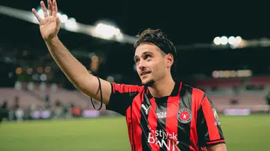 Aral Şimşir, artık Trabzonspor'un oyuncusu