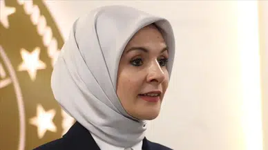 Bakan Göktaş, AK Parti Erzincan İl Başkanlığı'nda konuştu