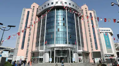 'Ekşi yemedim ki karnım ağrısın'