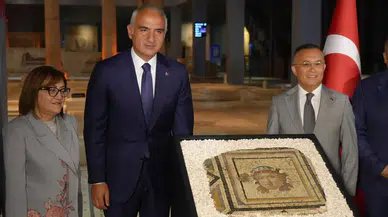 Bakan Ersoy : Kültür varlığı kaçakçılığına karşı çalışmaları kararlılıkla yürütüyoruz