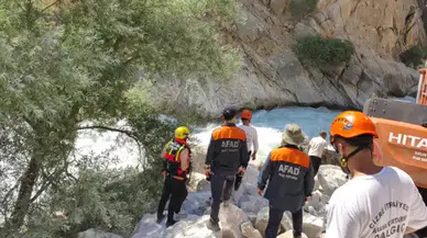 Şırnak'ta çayda kaybolan genci arama çalışmaları sürüyor