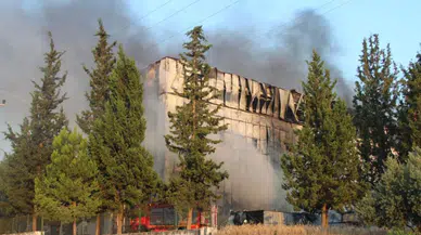Adana OSB'de fabrika yangını : Soğutma çalışması devam ediyor