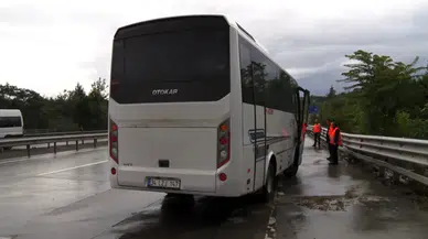 Eyüpsultan Hasdal Yolu'nda servis aracı kaza yaptı : 3 kişi yaralandı