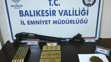 Balıkesir Erdek'te silah ve uyuşturucu operasyonu