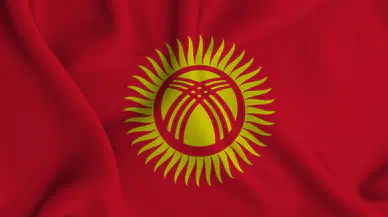 Kırgızistan'da uçak kazası : Yolcu uçağı yan yattı