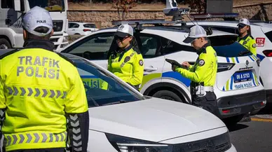 Çorum’da aranan 17 kişi yakalandı : 4 kayıp kişi ailesine teslim edildi