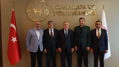 Kayserispor heyeti, Osman Aşkın Bak'ı ziyaret etti