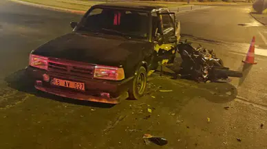 Antalya Manavgat'ta motosiklet ile otomobil çarpıştı : 2 yaralı