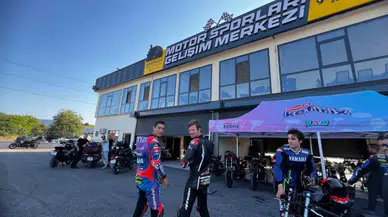 Toprak Razgatlıoğlu ve Kenan Sofuoğlu'ndan Kocaeli'ndeki motor sporları tesisine tam not