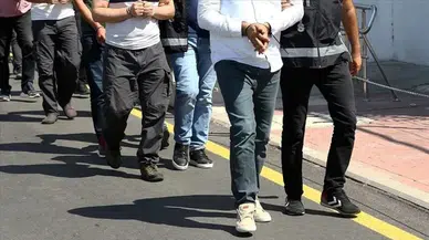 Polis, gümrük personeli ve adliye çalışanları gözaltında
