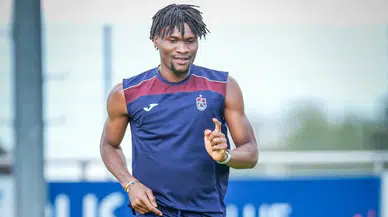 Fulham, Chibuike Nwaiwu'yu bekliyor