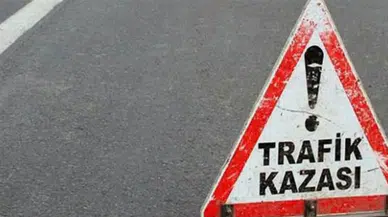 Tokat Turhal'da kaza : 2 otomobil çarpıştı