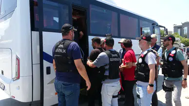 Gökçeada'da FETÖ operasyonu : Yurt dışına kaçmaya çalışan 6 şüpheli yakalandı
