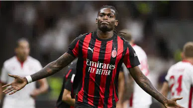 Milan, Rafael Leao'nun bonservisini Fenerbahçe ve Galatasaray'a bildirdi