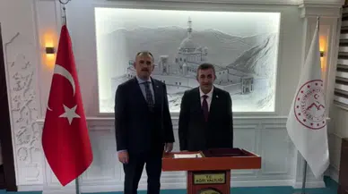 Cumhurbaşkanı Yardımcısı Yılmaz, Ağrı Valiliği'ni ziyaret etti