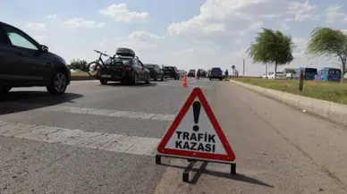 Eskişehir'de motosiklet 2 yayaya çarptı : Yayalar tedavi altına alındı