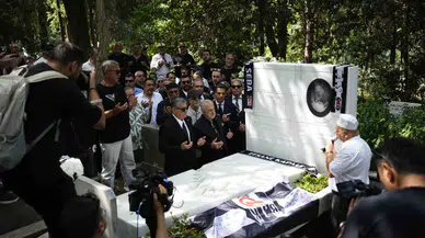 Süleyman Seba, vefatının 12. yılında kabri başında anıldı