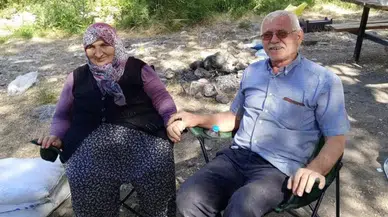 Konya’da otomobil traktöre çarptı : Şenliğe giden çift hayatını kaybetti