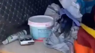 Polisten kaçmak için battaniyenin altına saklandı : 7 yıl 6 ay hapis cezası olan firari yakalandı