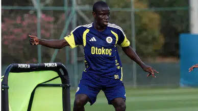 Fenerbahçe, N'Golo Kante'yi UEFA listesine ekledi