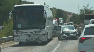 Seydikemer-Antalya yolunda feci kaza ! 5 kişi yaralandı