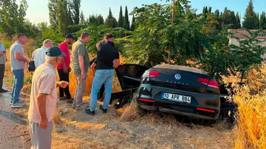 Balıkesir'de orman aracıyla çarpışan otomobil sürücü öldü