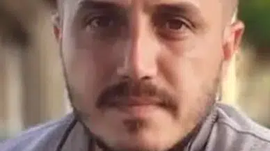 Manisa Turgutlu'da 5 katlı binanın çatısından atlayan adam hayatını kaybetti