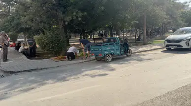 Eskişehir’de parkta dehşet : Döner bıçaklı saldırıda bir kişi ağır yaralandı