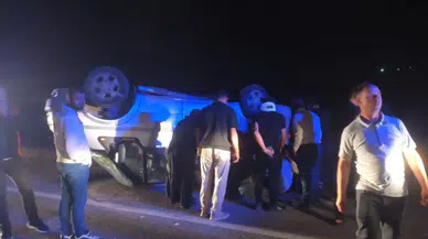 Sivas İmranlı'da minibüs devrildi : 7 yaralı