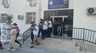 Mersin'de fuhuş operasyonu : 8 şüpheliden 5'i tutuklandı