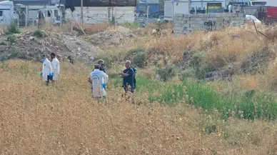 Tarlada erkek cesedi bulundu