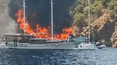 Fethiye’de gezi teknesinde yangın dehşeti