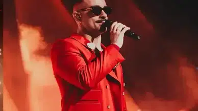 Gökhan Türkmen’in konserinde 9 çift evlilik teklifiyle romantik anlar yaşadı