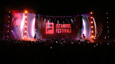 30 Ağustos İstanbul Konserleri! Yıldız Tilbe, Demet Akalın, Ceza ve Melek Mosso Nerede Sahne Alacak?