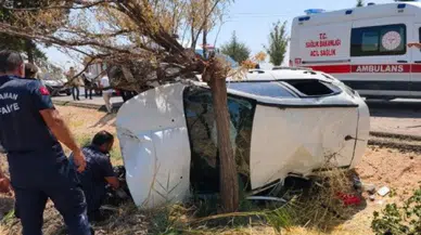 Adıyaman'da düğüne giden aile kaza yaptı : 6 yaralı