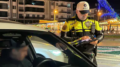 Bolu'da trafik denetimleri : Bin 771 sürücüye idari para cezası