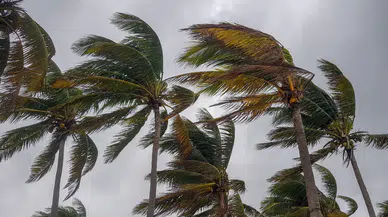 Meteoroloji saat saat uyardı ! O saatlerde dışarı çıkacaklar dikkat