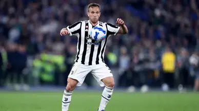 Beşiktaş'ın transfer gündeminde bulunan Arthur Melo'nun sözleşmesi feshedildi