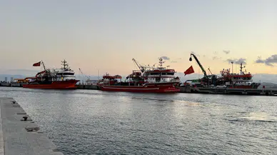 Sinop'ta balıkçılar 'vira bismillah' diyerek denize açıldı