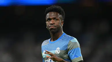 Vinicius Junior, Real Madrid ile 2032 yılına kadar anlaşmaya vardı
