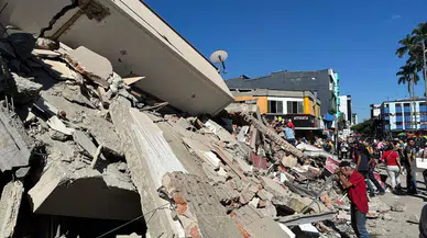 Kolombiya'daki 7,4'lük depremde can kaybı belli oldu