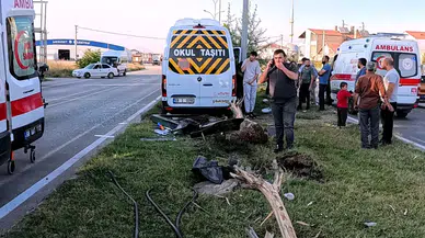 Aksaray’da işçi servisi kaza yaptı : 6 kişi yaralandı
