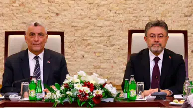 Bakan Bolat ve Bakan Yumaklı'dan ortak hububat zirvesi : Rekolte ve piyasa değerlendirildi