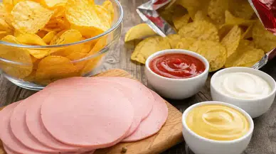 Cips, salam ve soslarda kademeli yasaklar ne zaman başlıyor?
